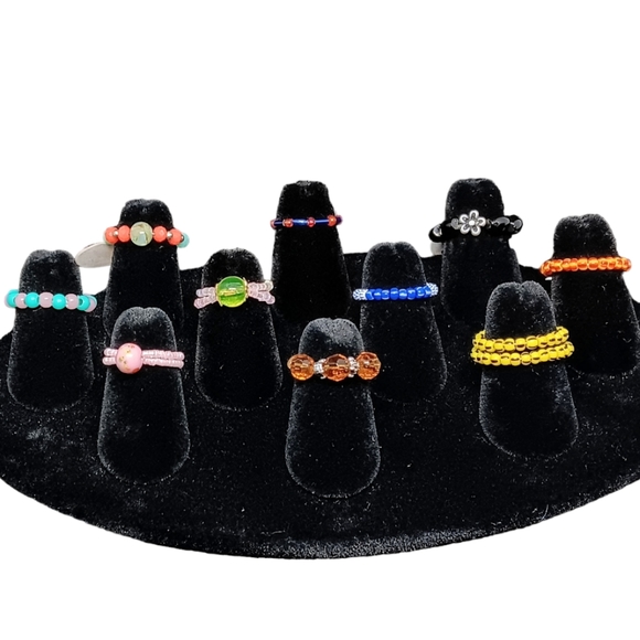 HANDMADE Lot of 10 Multicolor Stackable Beaded Adjustable Stretch Rings Set - Picture 1 of 8